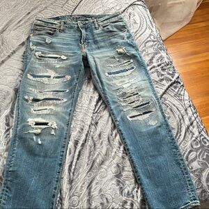 American Eagle Men's Distressed Blue Jeans